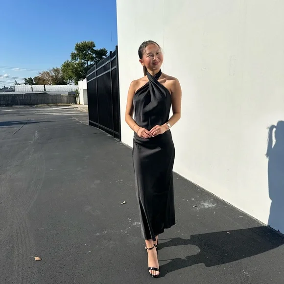 Show Me Your Mumu Jasmine Black Halter Midi Dress - Picture 4 of 4